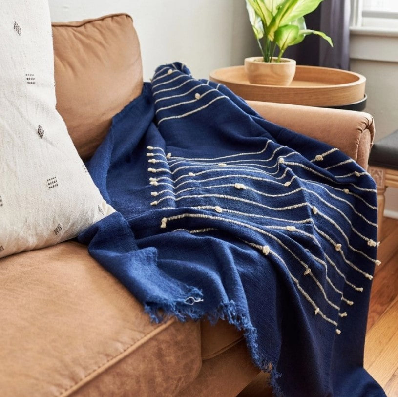Luxurious merino wool blanket by Allied Goods, soft and warm for cozy layering. Allied Goods merino blanket, premium quality for comfort and modern home decor. Soft and breathable merino blanket by Allied Goods, ideal for all-season warmth.