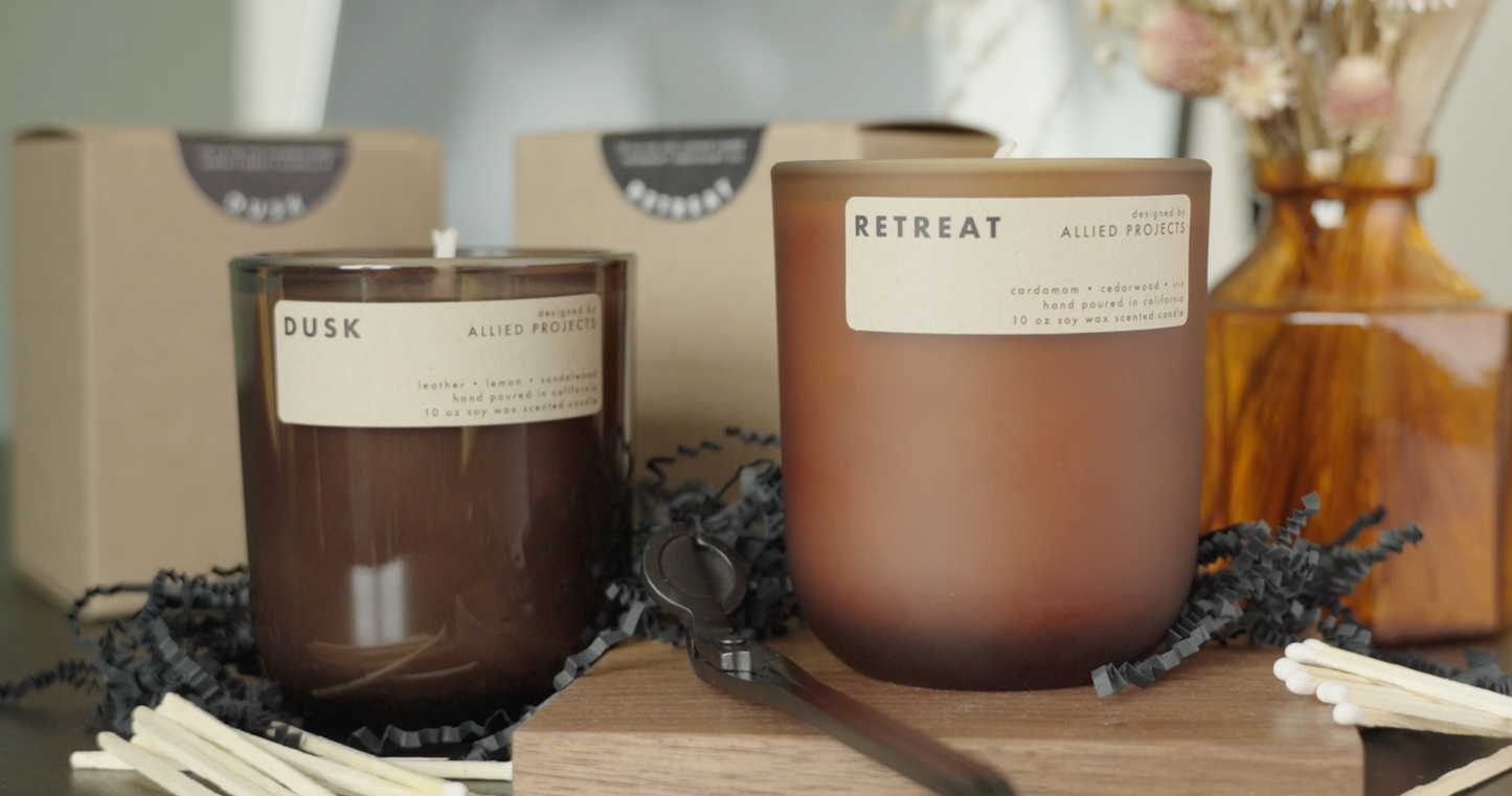 Retreat luxury candle by Allied Goods, designed for a rejuvenating, fresh home fragrance. Eco-friendly Retreat candle with light fragrance, ideal for relaxation and self-care. Luxury candle with clean-burning wax and natural fragrance by Allied Goods. Eco-friendly candle with sustainable ingredients for a refreshing home scent.